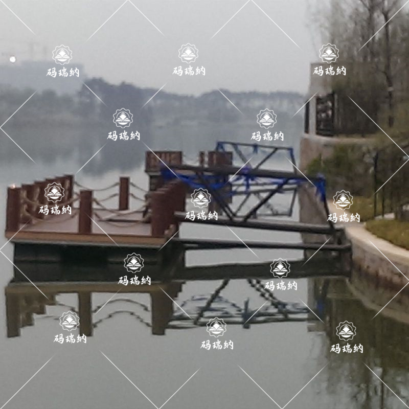 清遠(yuǎn)美林湖浮橋項目